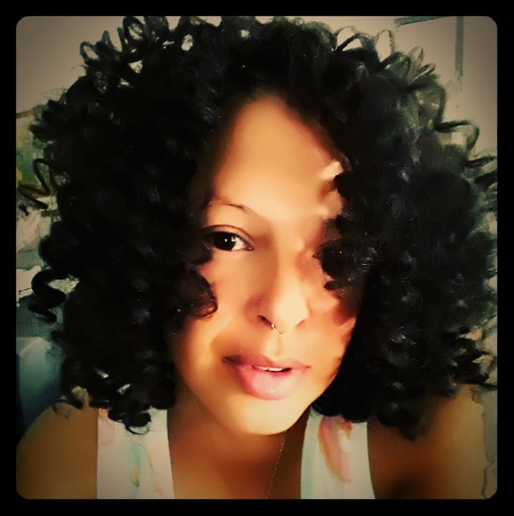 Meet your Posher, Tovah - Picture 1 of 1